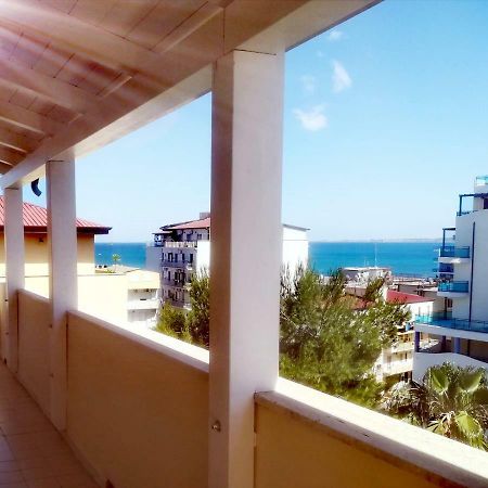 Affitti Brevi- Mediterraneo Crotone Bagian luar foto